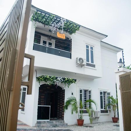 Aylesbury Homes Luxury Apartments Lekki Bagian luar foto